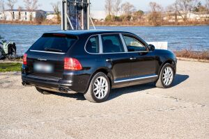Porsche Cayenne - 2006
