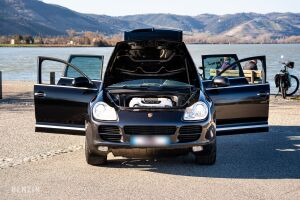 Porsche Cayenne - 2006