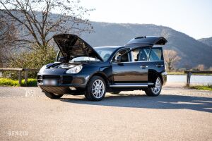Porsche Cayenne - 2006