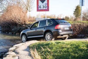 Porsche Cayenne - 2006
