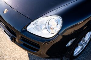 Porsche Cayenne - 2006