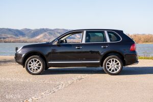 Porsche Cayenne - 2006