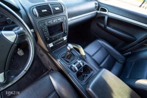 Porsche Cayenne - 2006