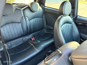 Mini John Cooper Works - 2011