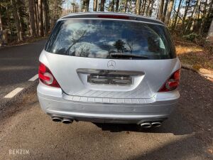 Mercedes-Benz R63 AMG - 2006