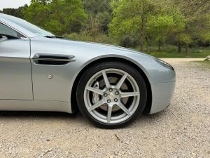 Aston Martin V8 Vantage 4.3 - 2007