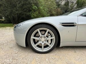 Aston Martin V8 Vantage 4.3 - 2007