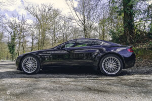 Aston Martin V8 Vantage 4.7 - 2010
