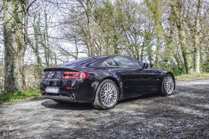 Aston Martin V8 Vantage 4.7 - 2010