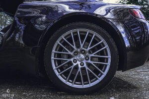 Aston Martin V8 Vantage 4.7 - 2010