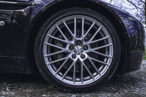 Aston Martin V8 Vantage 4.7 - 2010