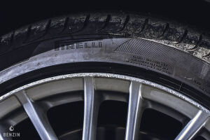 Aston Martin V8 Vantage 4.7 - 2010