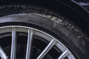 Aston Martin V8 Vantage 4.7 - 2010