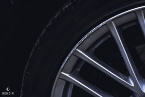 Aston Martin V8 Vantage 4.7 - 2010