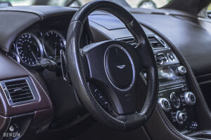 Aston Martin V8 Vantage 4.7 - 2010