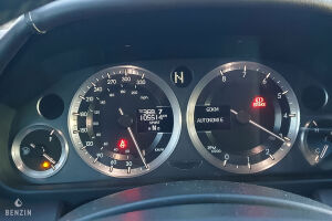 Aston Martin V8 Vantage 4.7 - 2010