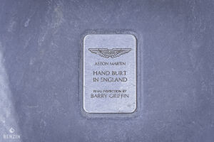 Aston Martin V8 Vantage 4.7 - 2010