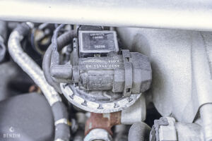 Aston Martin V8 Vantage 4.7 - 2010