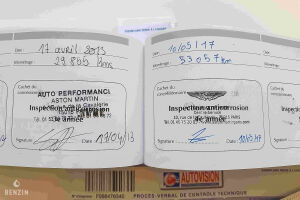 Aston Martin V8 Vantage 4.7 - 2010