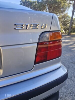 BMW 318ti e36 1ère main - 1996