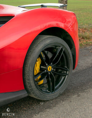 Ferrari 488 GTB - 2016