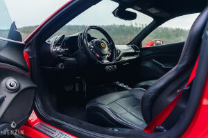 Ferrari 488 GTB - 2016