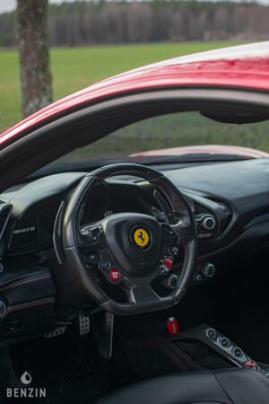 Ferrari 488 GTB - 2016