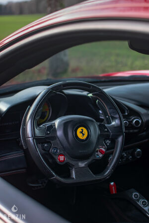 Ferrari 488 GTB - 2016