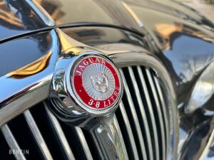 Jaguar 3.8 S-Type - 1966