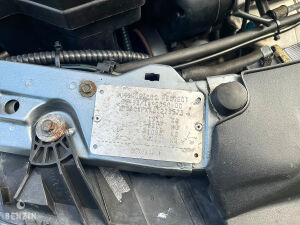 Peugeot 406 Coupé V6 Settant'anni - 2001