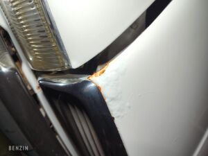 Mercedes-Benz 350 SLC - 1974