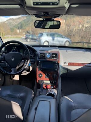 Maserati Quattroporte - 2004