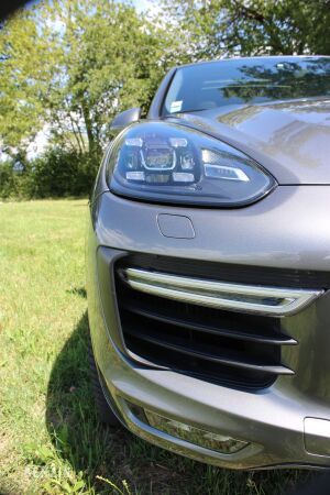 Porsche Cayenne Turbo - 2015
