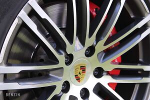 Porsche Cayenne Turbo - 2015