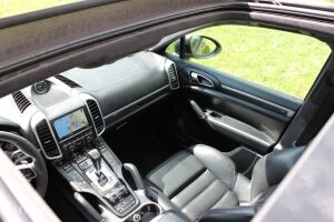 Porsche Cayenne Turbo - 2015