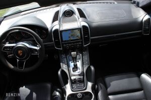 Porsche Cayenne Turbo - 2015