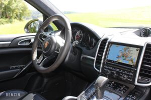 Porsche Cayenne Turbo - 2015