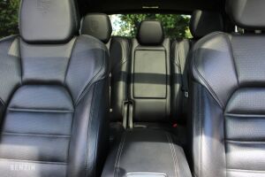 Porsche Cayenne Turbo - 2015