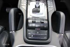 Porsche Cayenne Turbo - 2015