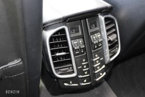 Porsche Cayenne Turbo - 2015