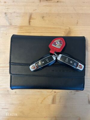 Porsche Cayenne Turbo - 2015