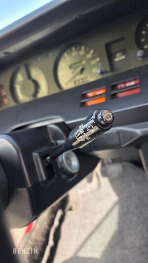 Toyota Corolla 1300 Liftback (KE70) - 1981