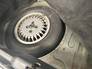 Alfa Romeo 75 1.6 i.e - 1990