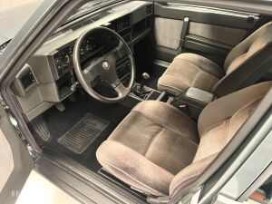 Alfa Romeo 75 1.6 i.e - 1990