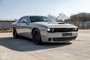 Dodge Challenger SRT8 392 -2012