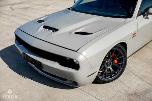 Dodge Challenger SRT8 392 -2012