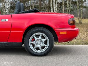 Mazda MX-5 NA - 1995