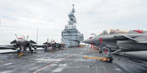 Porte Avion Charles de Gaulle - 2001