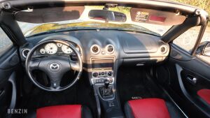 Mazda MX-5 NBFL Etna - 2005