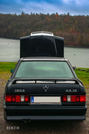 Mercedes-Benz 190E 2.5-16 - 1989